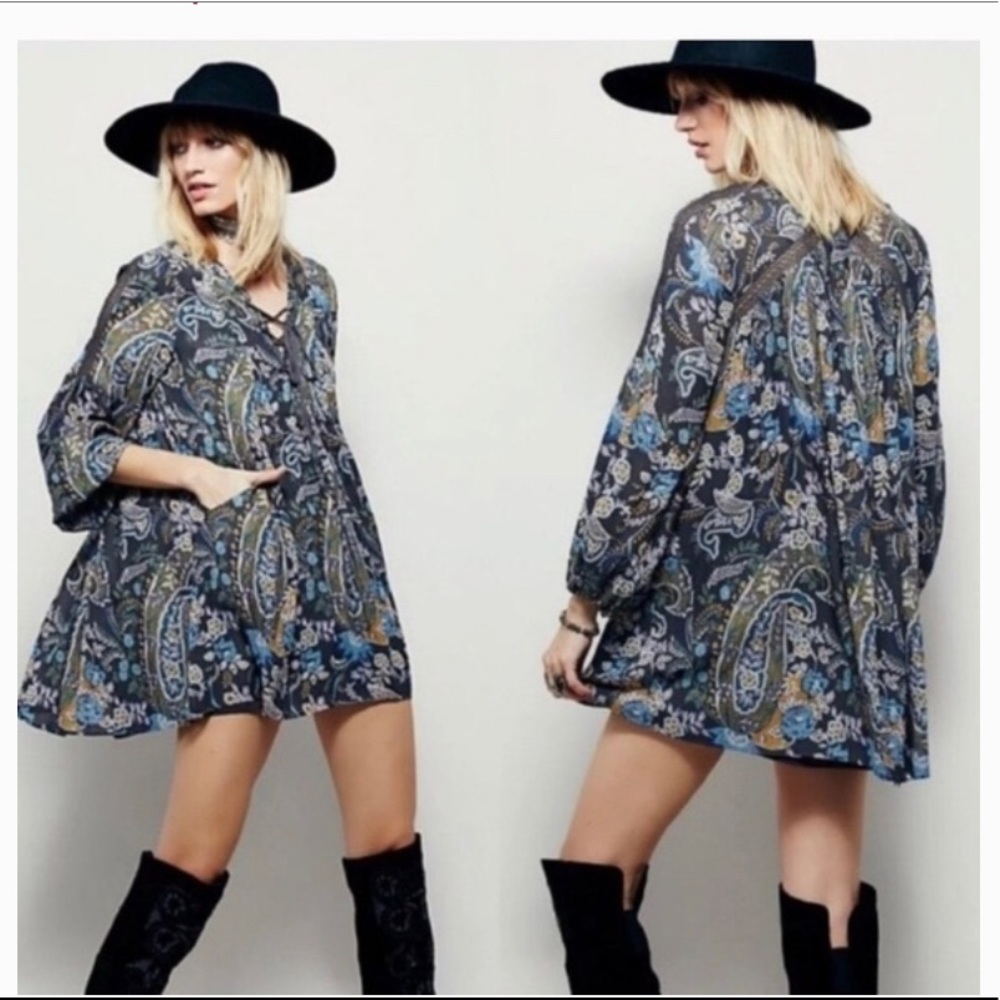 Free People Rain Or Shine Floral Paisley Mini Dress size Small